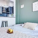 Le Savoy Promenade Des Anglais-5 By Interhome * Nice