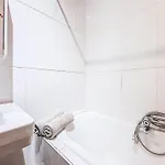 Le Savoy Promenade Des Anglais-5 By Interhome *