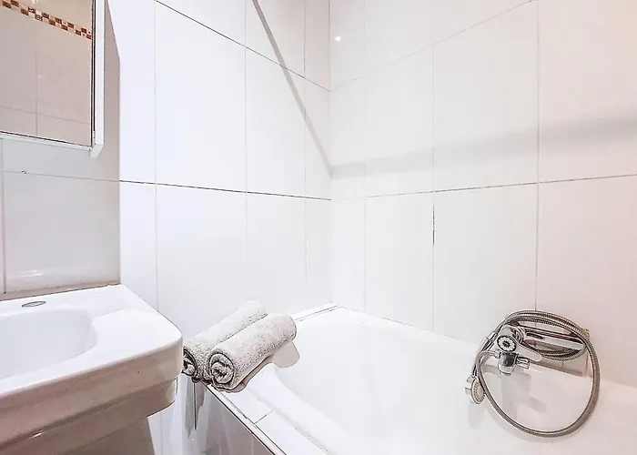 Le Savoy Promenade Des Anglais-5 By Interhome *